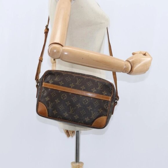 LOUIS VUITTON Monogram Trocadero 27 Shoulder Bag M51274 LV Auth ep11563
